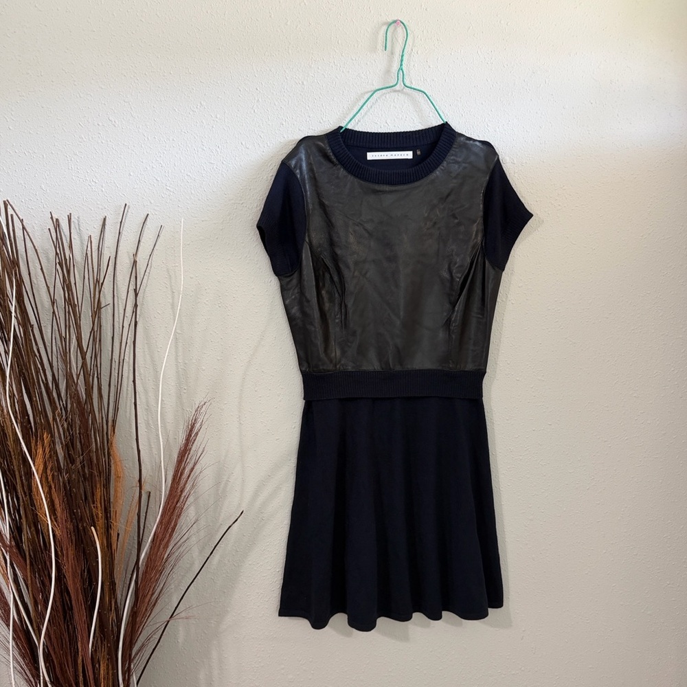 SUSANA MONACO navy merino woold with lamb leather short-sleeve dress size M